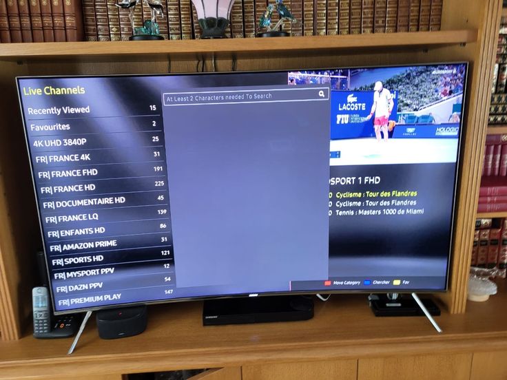 Buzz IPTV customer verified streaming review photo by Sophie R. in Montreal, Quebec